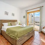 Villa Alvor * Alvor