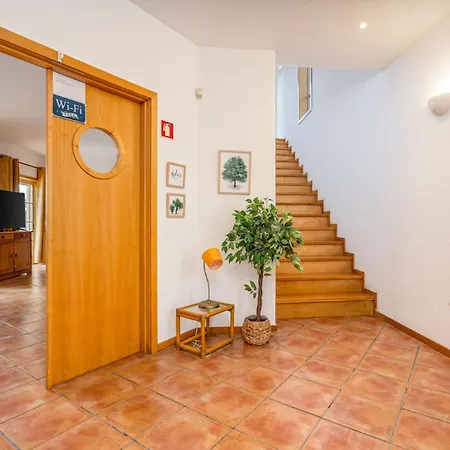 Villa Alvor Βίλα *