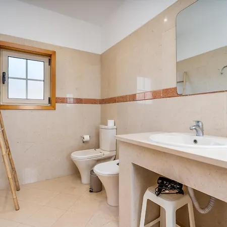 Villa Alvor Βίλα